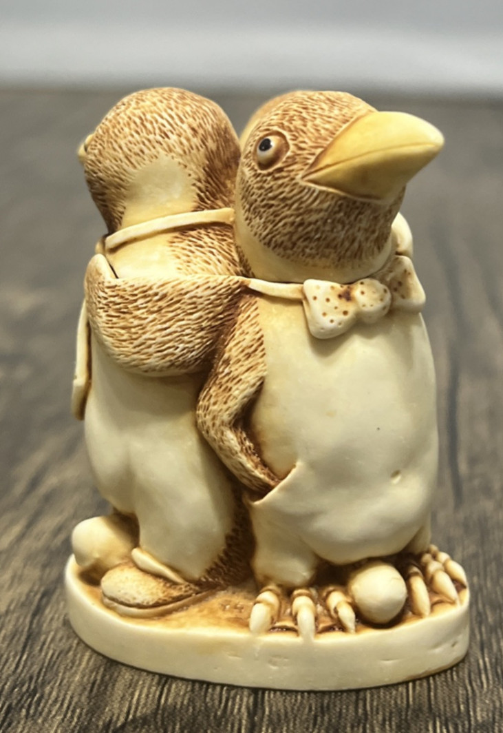 Harmony Kingdom “Unexpected Arrival” Penguins Figurine Made In The UK In 1994