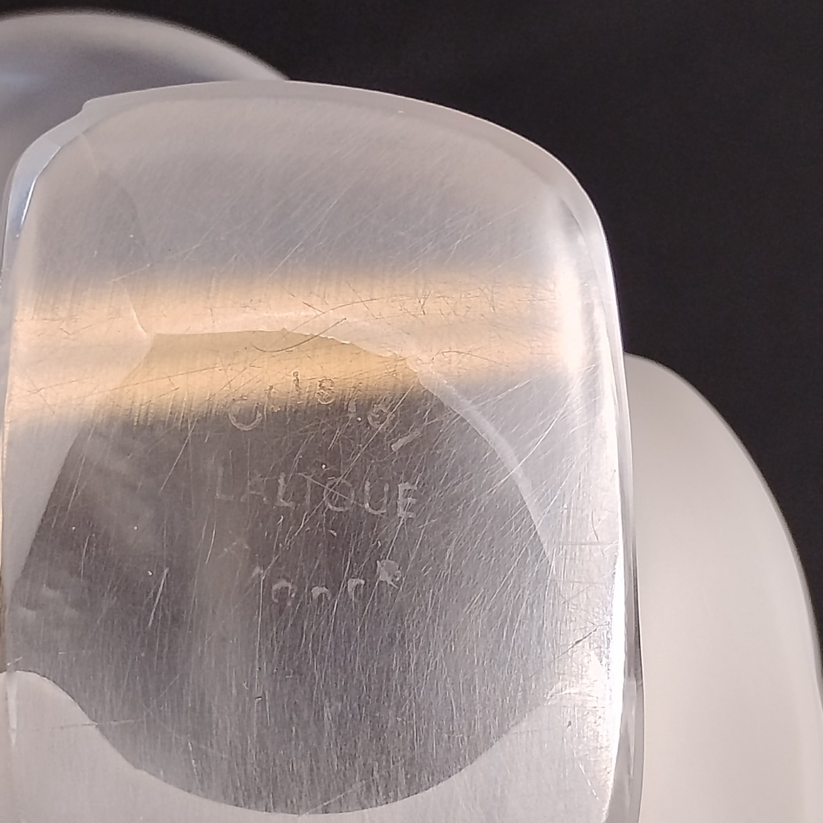 Cristal Lalique France Frosted Crystal Sparrow Bird Figurine