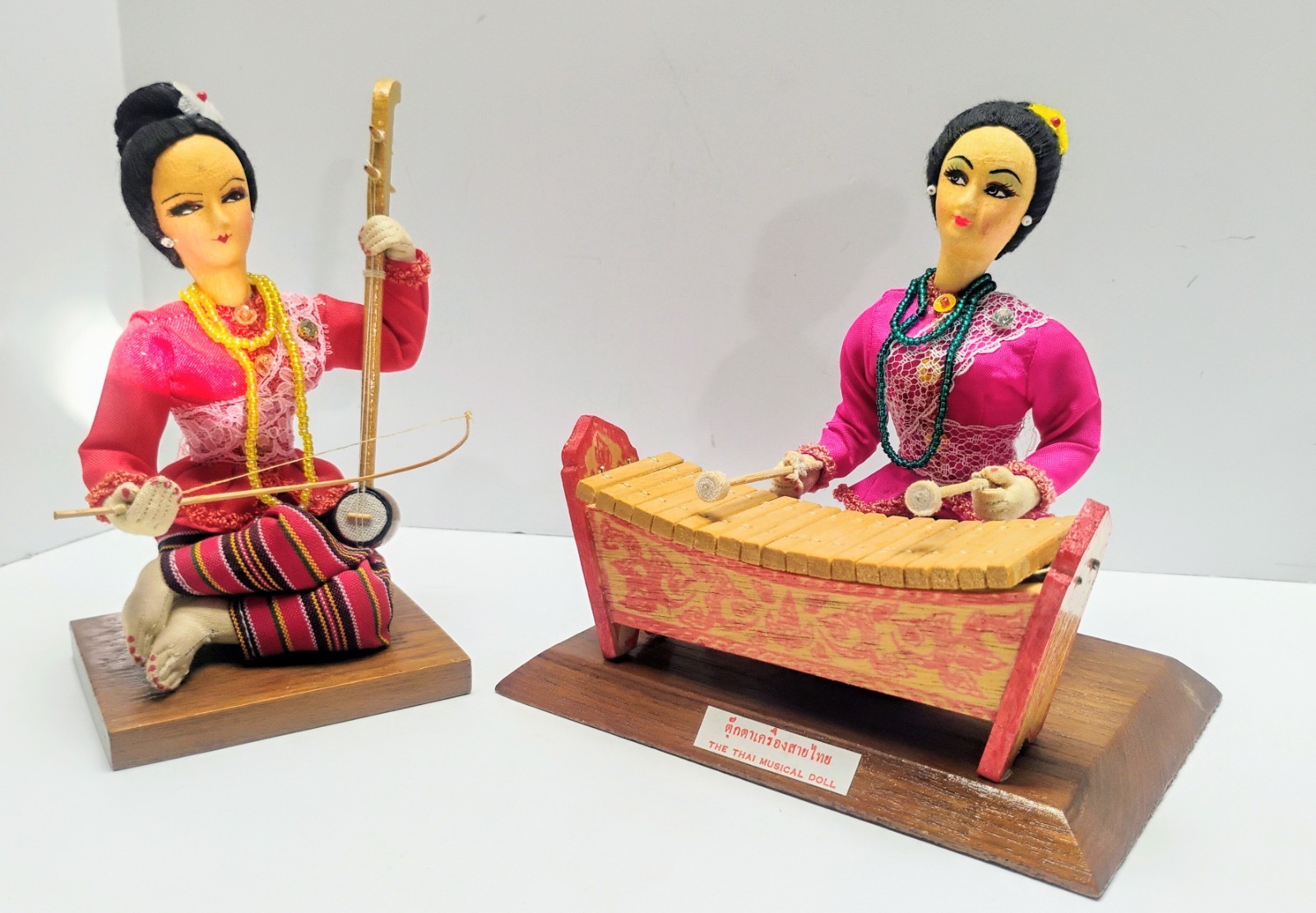 2 Thai Women Musicians Instrument Fiddle Music Cultural Folk Art Thailand Wood