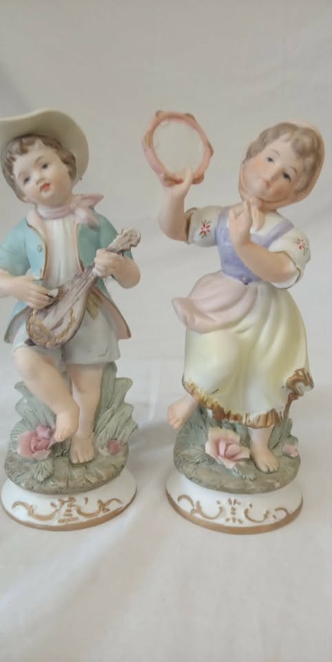 Vintage ARDCO Japan Figurines C-2007 Statues