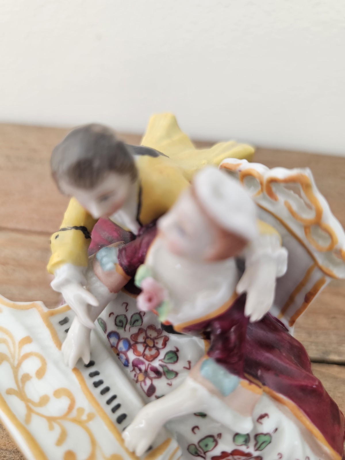 Vintage German Sitzendorf Porcelain Courting Couple At Piano Figurine