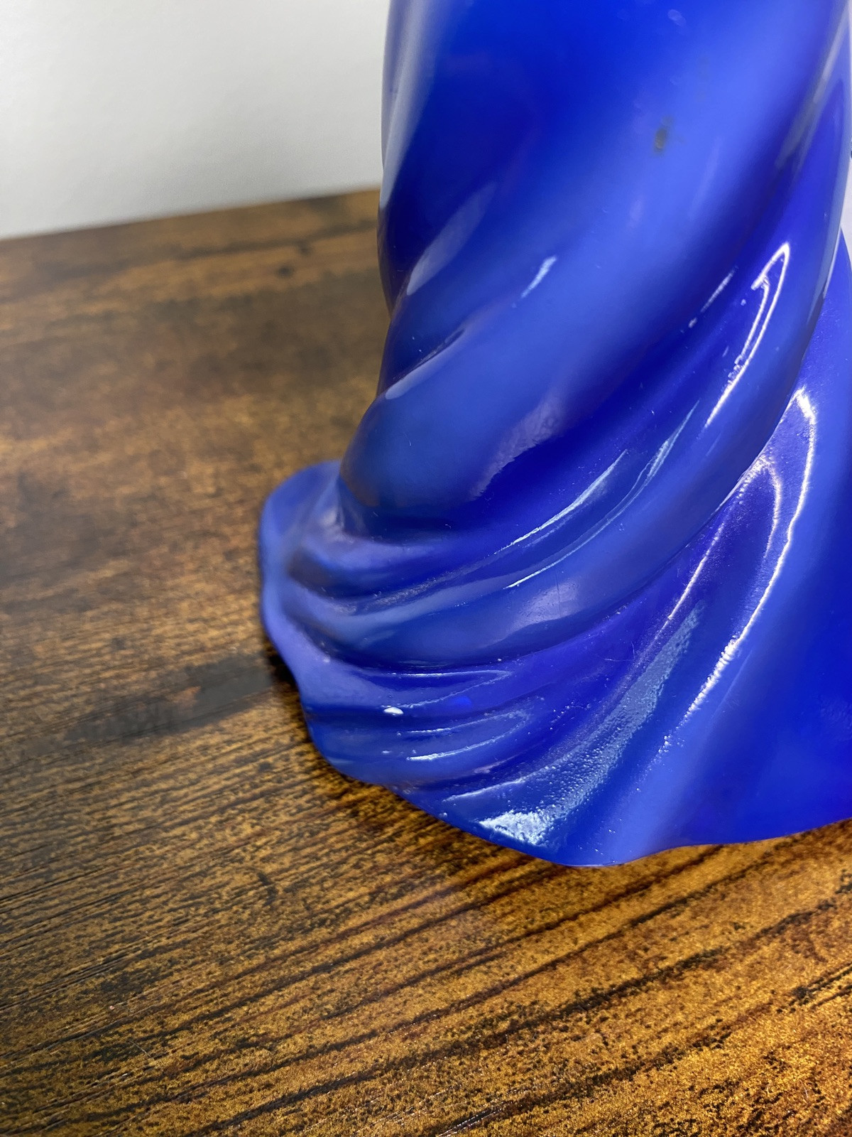 Hamilton Collection Blue Willow Lady Collection Miranda Figuine Limited Edition