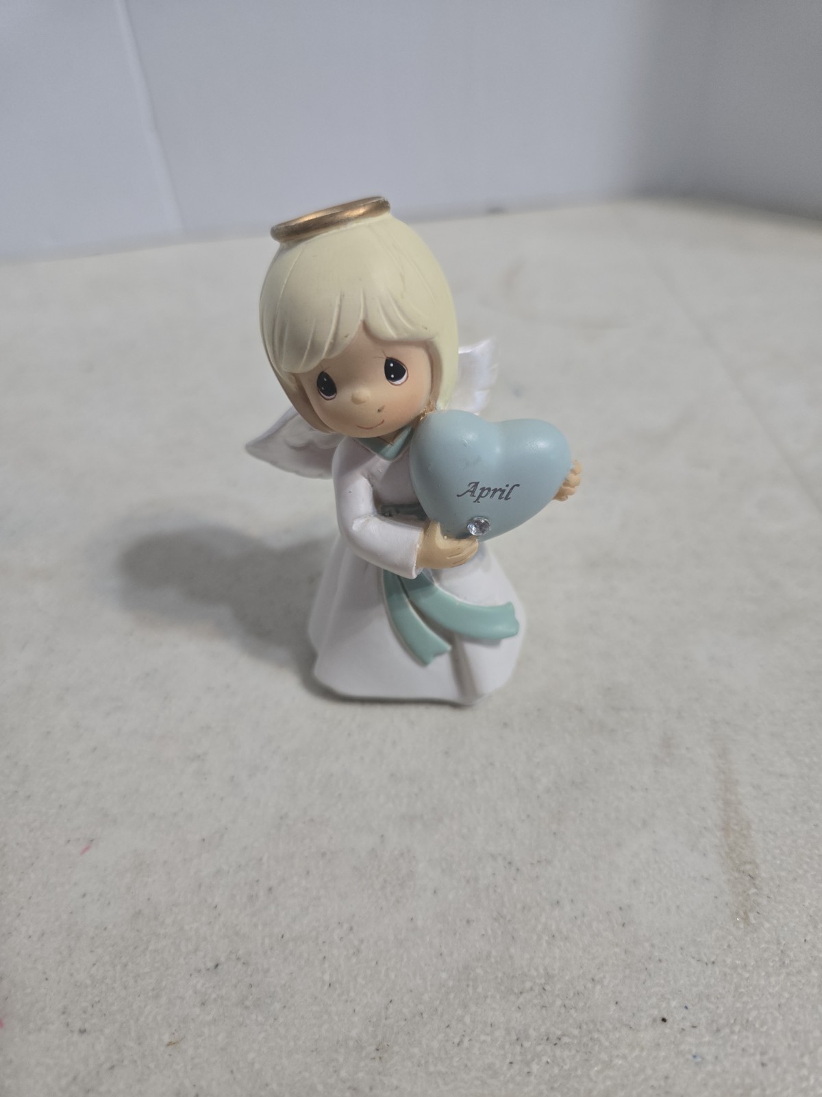 Retired 2009 Precious Moments “April” Birthday Month Girl Angel Figure