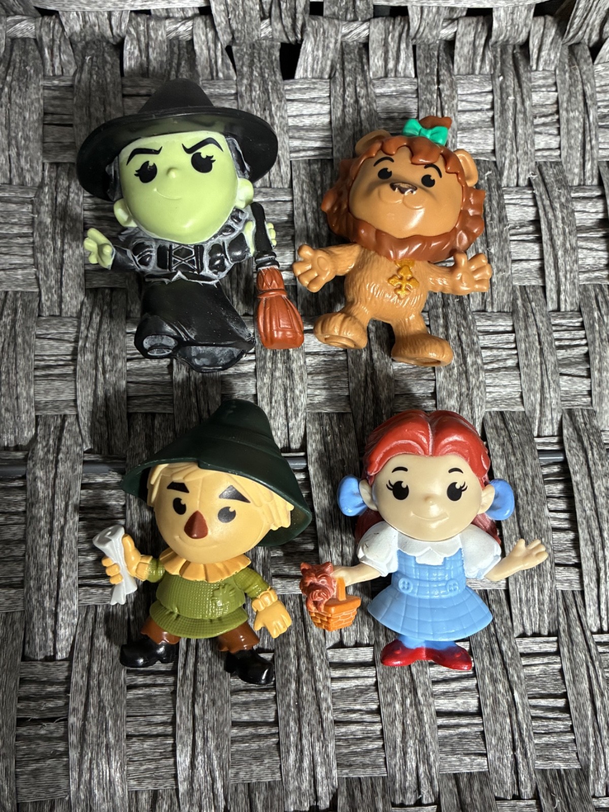 WIZARD OF OZ 75TH ANNIVERSARY / MCDONALDS HAPPY MEAL TOYS 2013 *FOUR * FIGURES