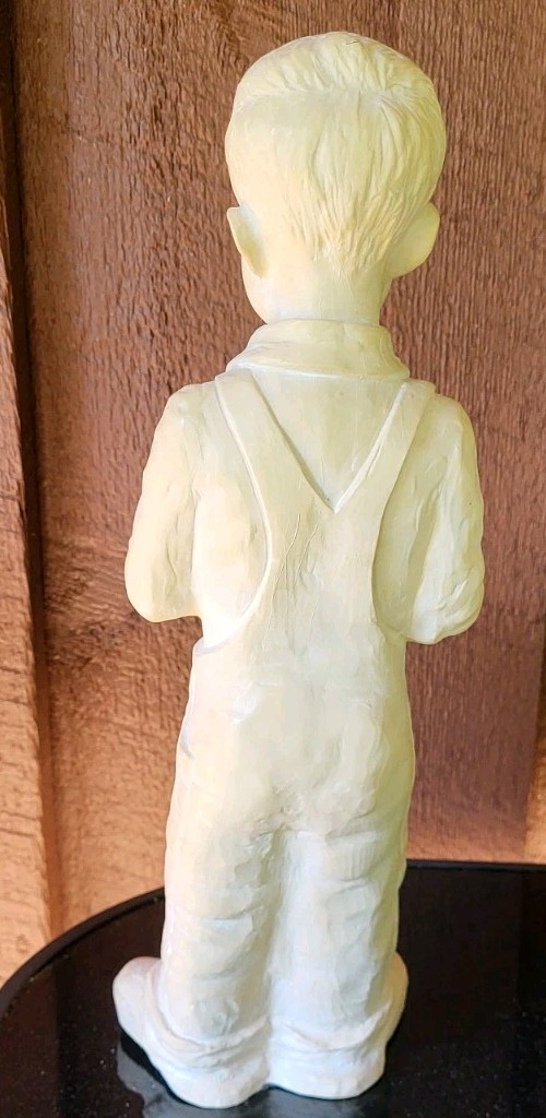 Vtg Made In USA Sculpture Boy With Frog & Water Bucket Sculpture 13.5″ Tall