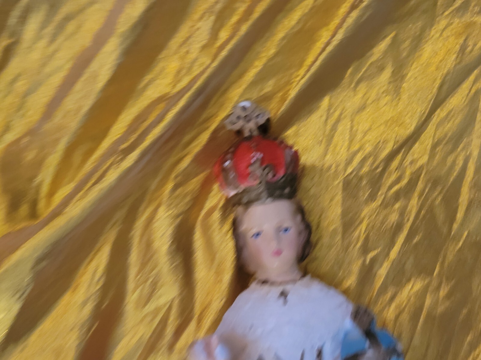 VINTAGE INFANT of PRAGUE STATUE 12x4x4 inches Heavy Ceramic baby Jesus 3 STATUES