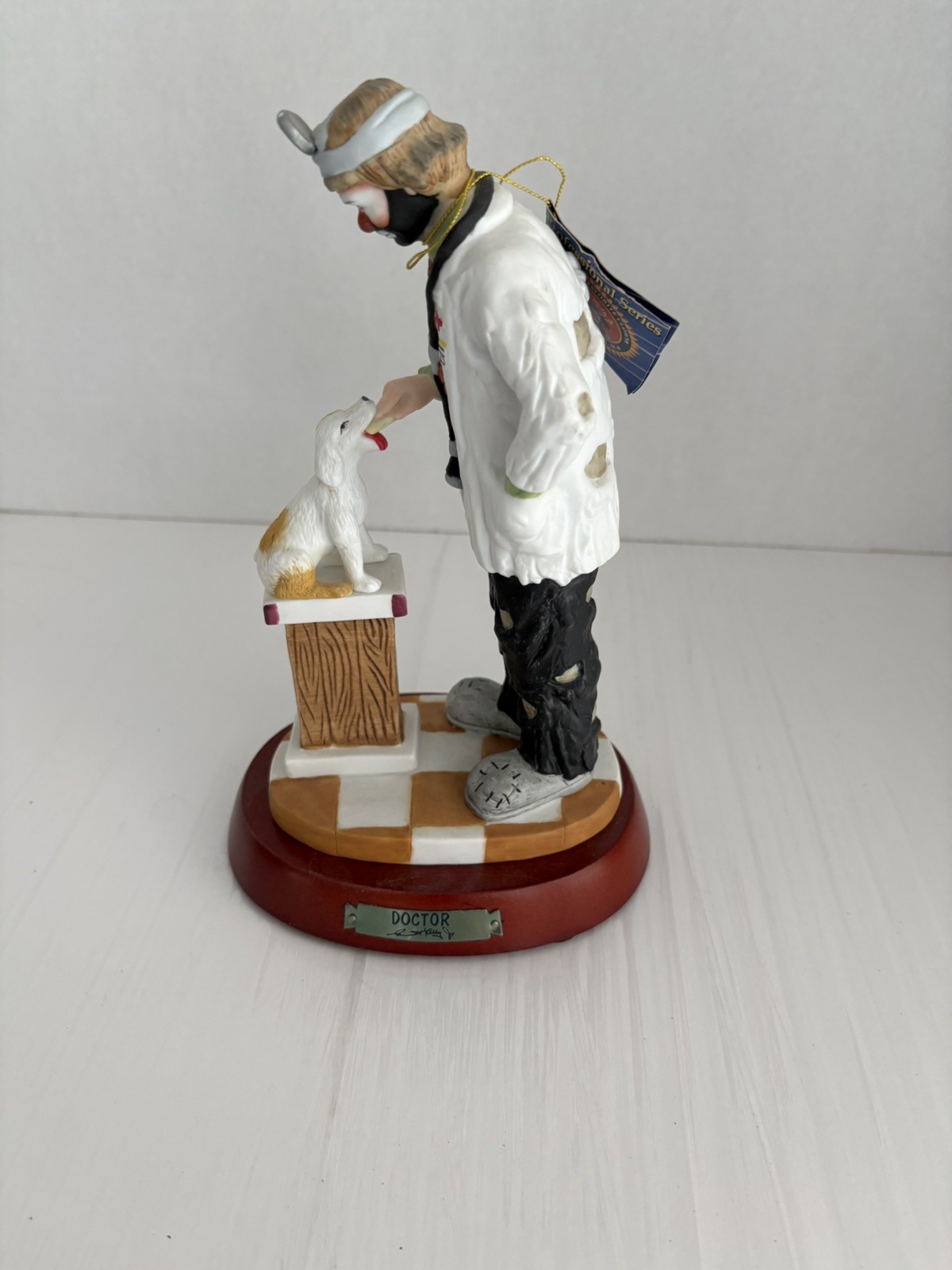 FINE PORCELAIN AMERICAN’S FAVORITE CLOWN/ EMMETT KELLY. JR. 8.5” In. Tall