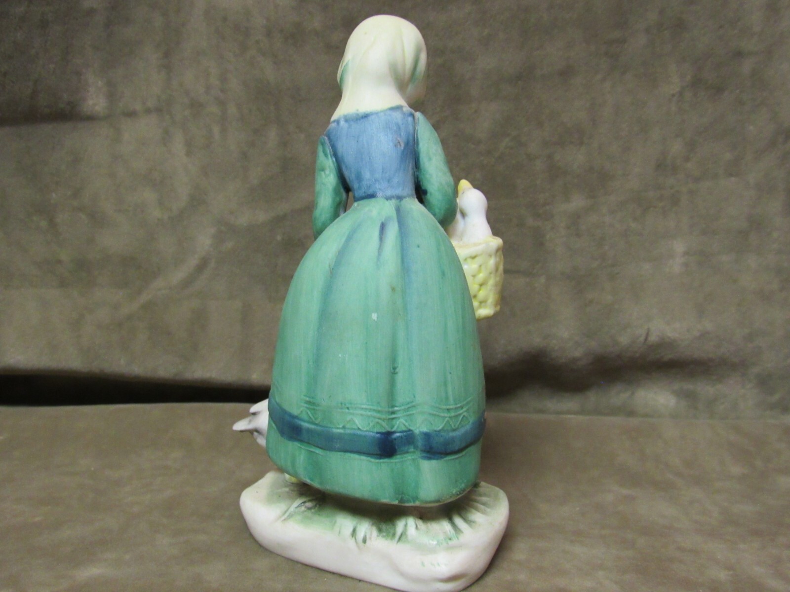 Hand Painted Lefton Porcelain Japan Lady with Ducks/Birds and Basket Figurine