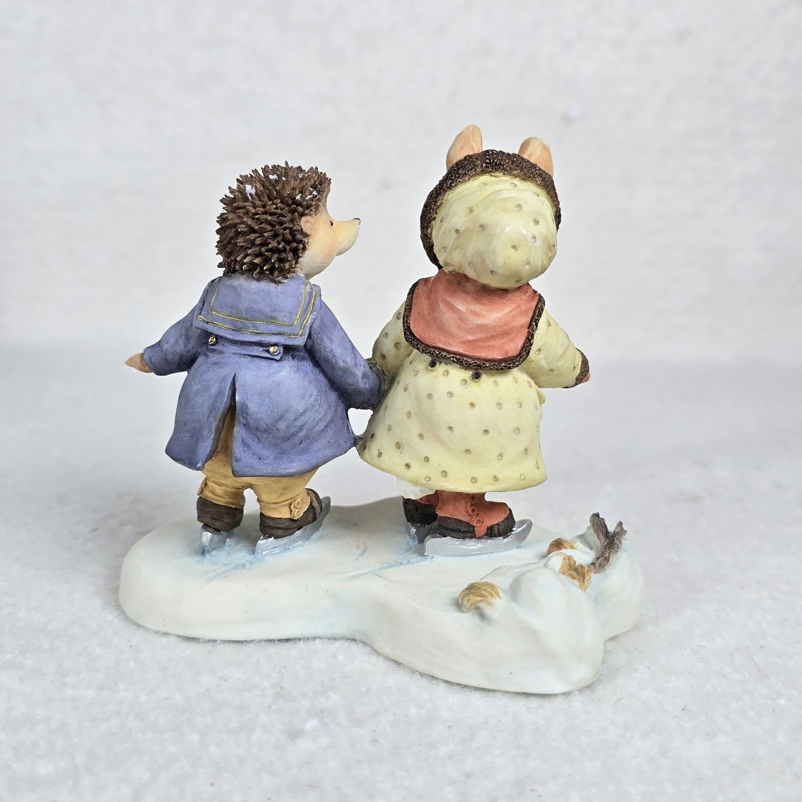 Villeroy & Boch Foxwood Tales 15 Katie and Willy Bunny Hedgehog Skating