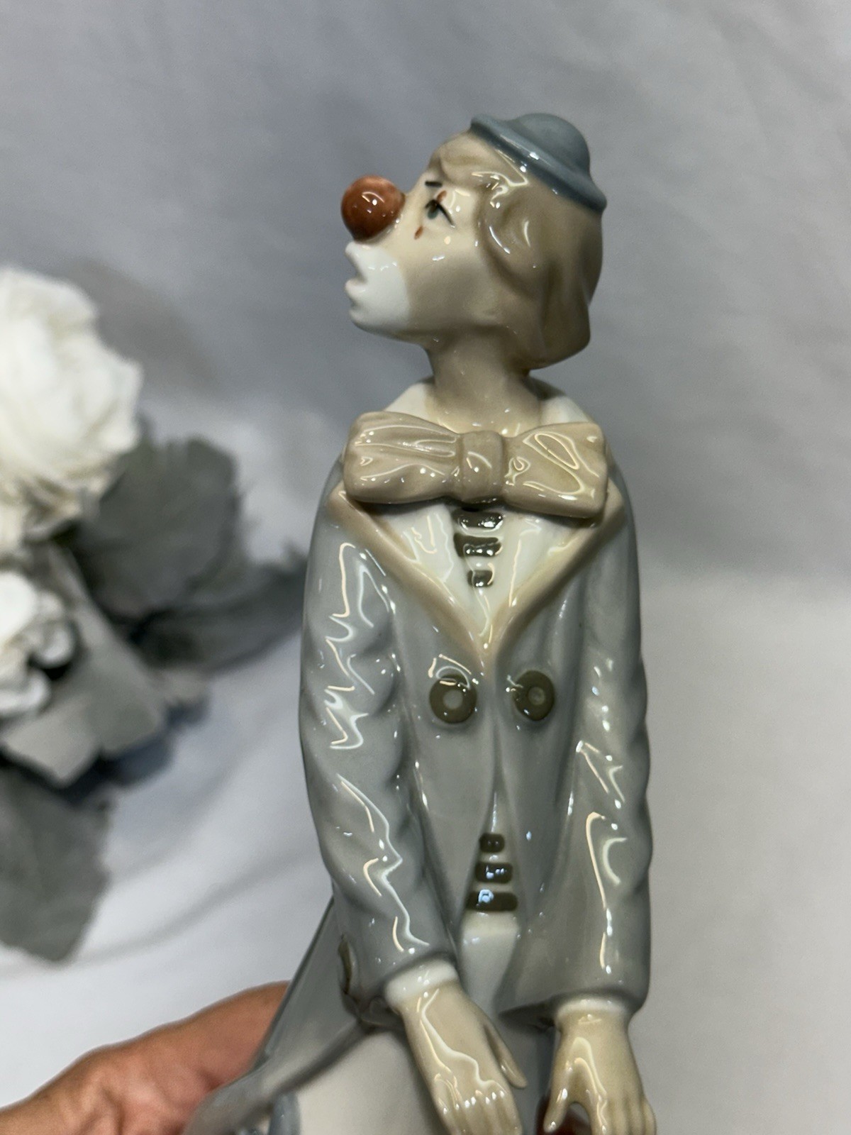 Casades Porcelain Clown Figurine w/Domino & Piano 10 1/2” Made In Spain