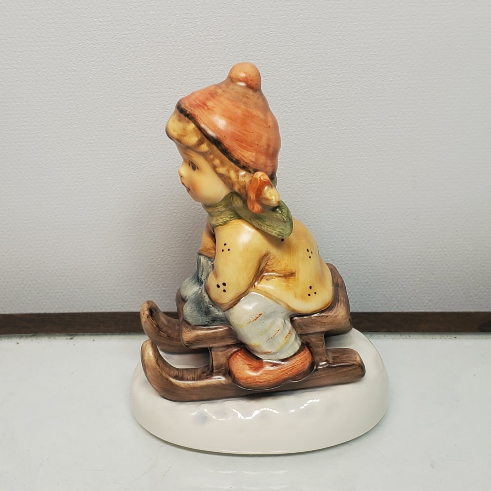 Vtg 2005 Hummel figurine Sleigh Ride No.2236 – 3.25 in. Hard To Find! Great Shap