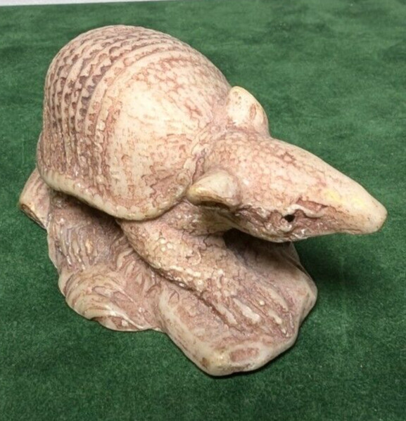 Armadillo Figurine Beige & Amaranth Detailed Resin Highlighted Accents