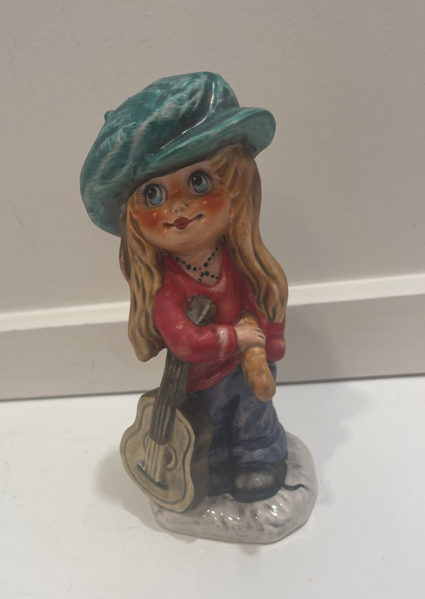 Goebel 1977 Children of Paris Figurine by Michel T Guitar #11025-14 Girl Guitar