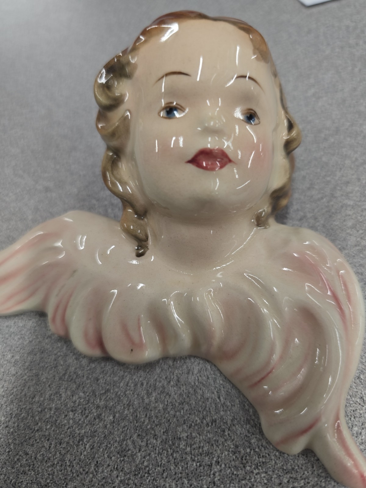 vintage Keramos Wien (Vienna, Austria) ceramic angel wall plaque