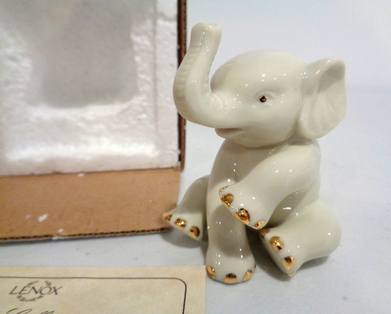 The Lenox Elephant Ivory and Gold Elephant 24K Gold Accents NEW IN BOX
