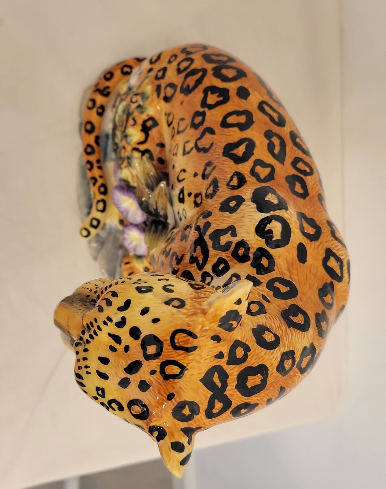 Vtg American Atelier Leopard Cheetah Ceramic Statue 12″×8″ Tall Note Pristine