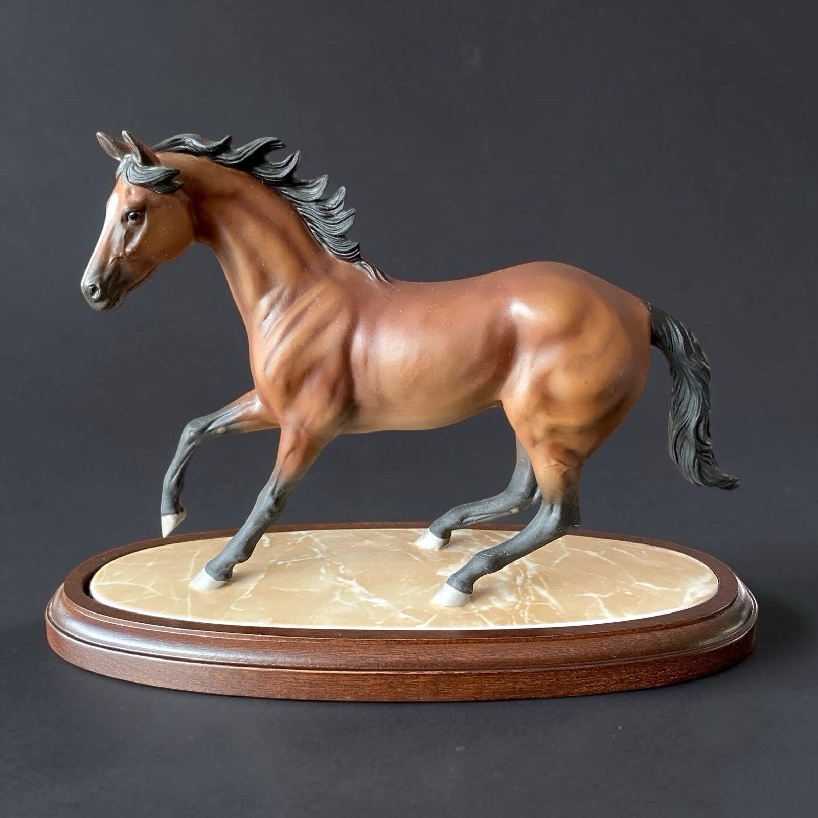 Lenox Porcelain Bay Horse Sculpture & Display Base “Champion of the Wind”