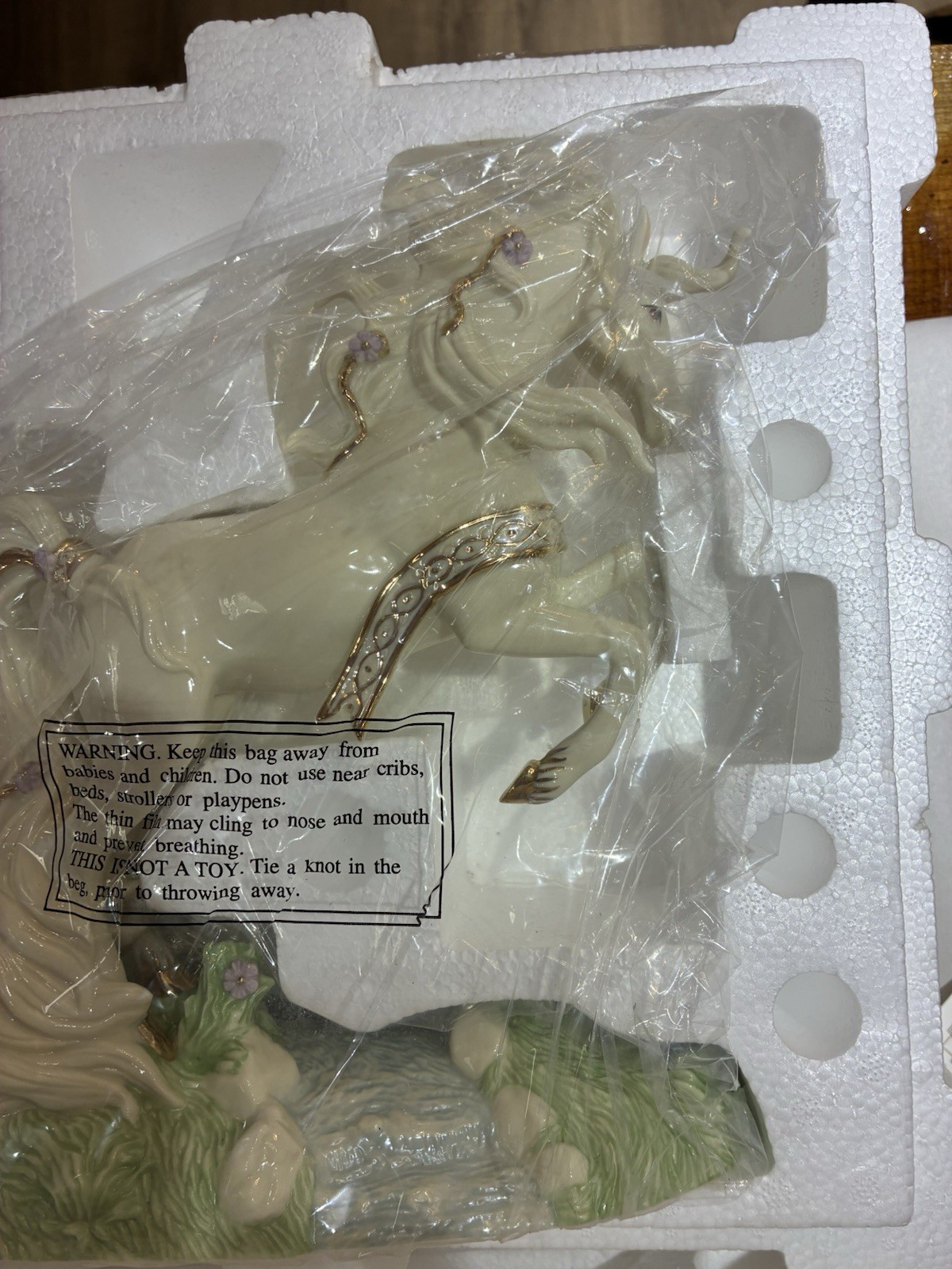 Lenox “Leap of the Unicorn” Figurine Collectible Porcelain 24k Gold Accent #4336