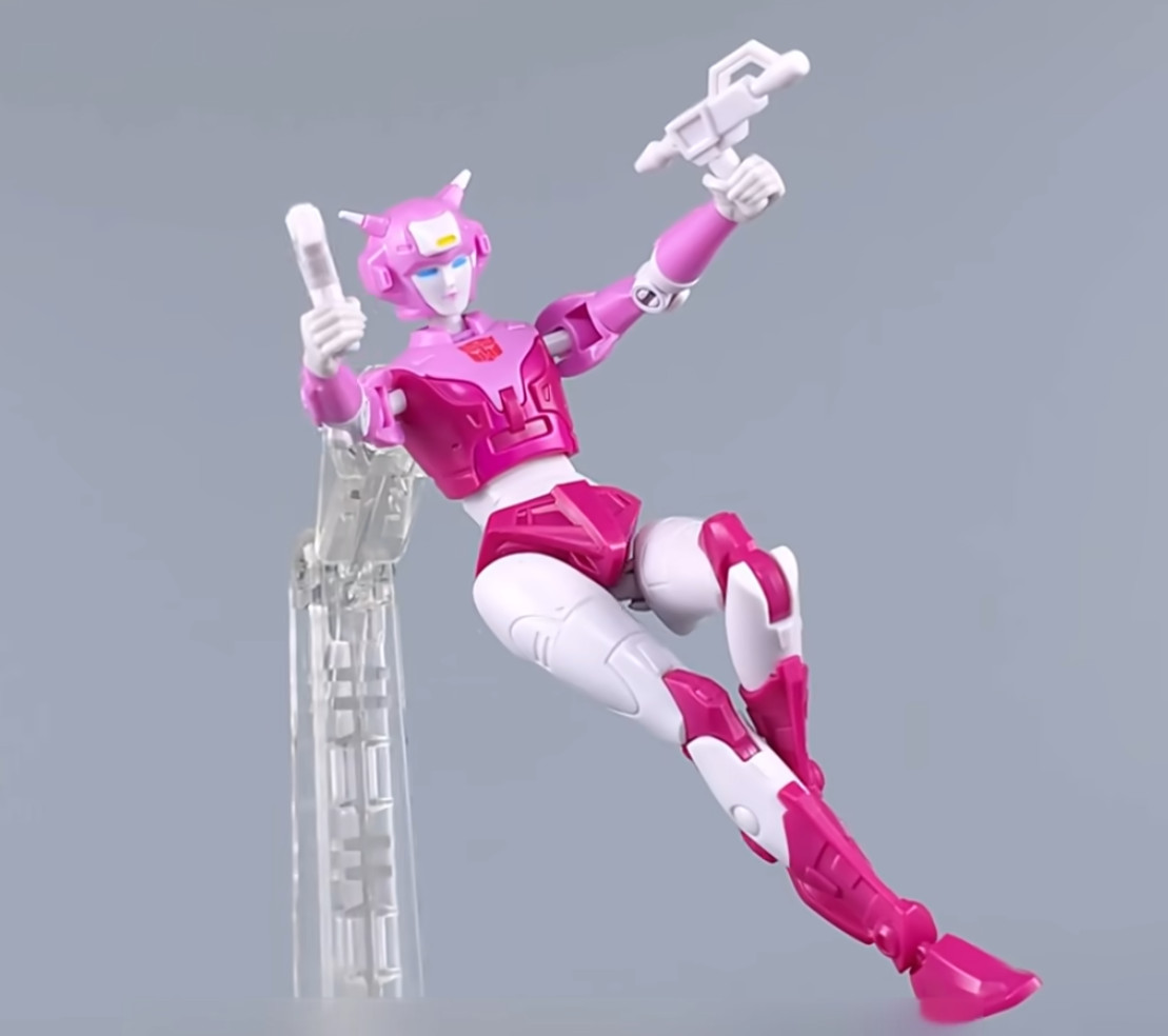 Auldey Transformers AAE Alpha Action Elite Wave 2 Elita-1 1/43 Action Figure