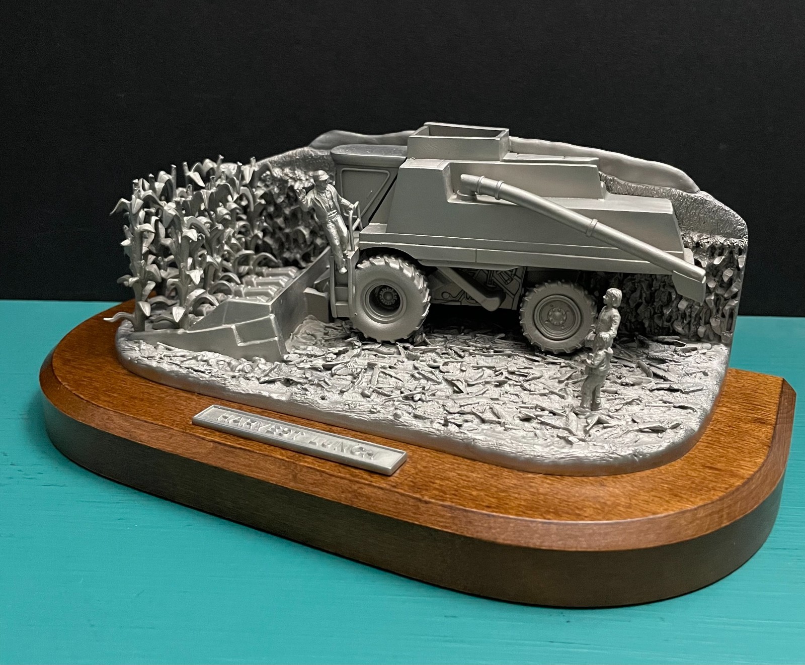 Pewter Farm Tractor Combine Corn Crop Harvest Fields Agricultural Diorama Statue