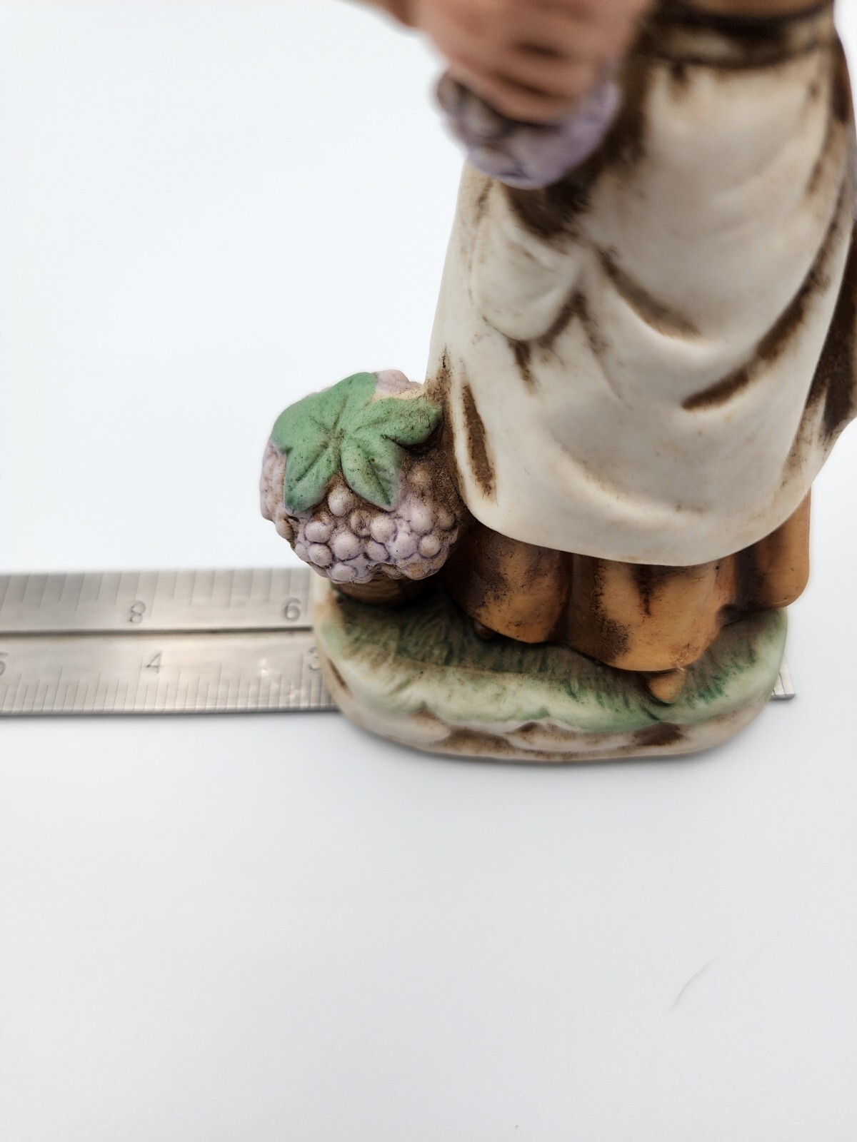 Vintage Figurine Porcelain Woman With A Basket Of Grapes WIW Korea