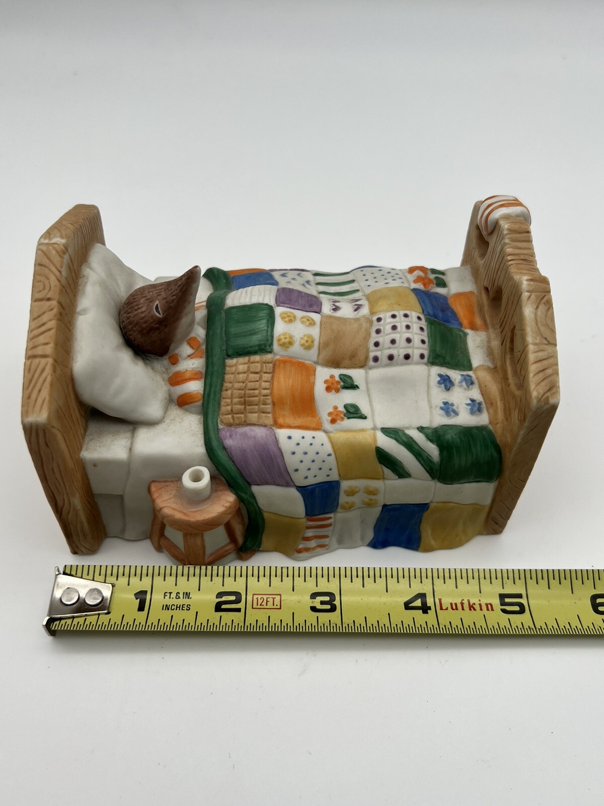 1981 Wind In The Willows Mole Sleeping in Bed Figurine by Sigma Ceramic Quilt