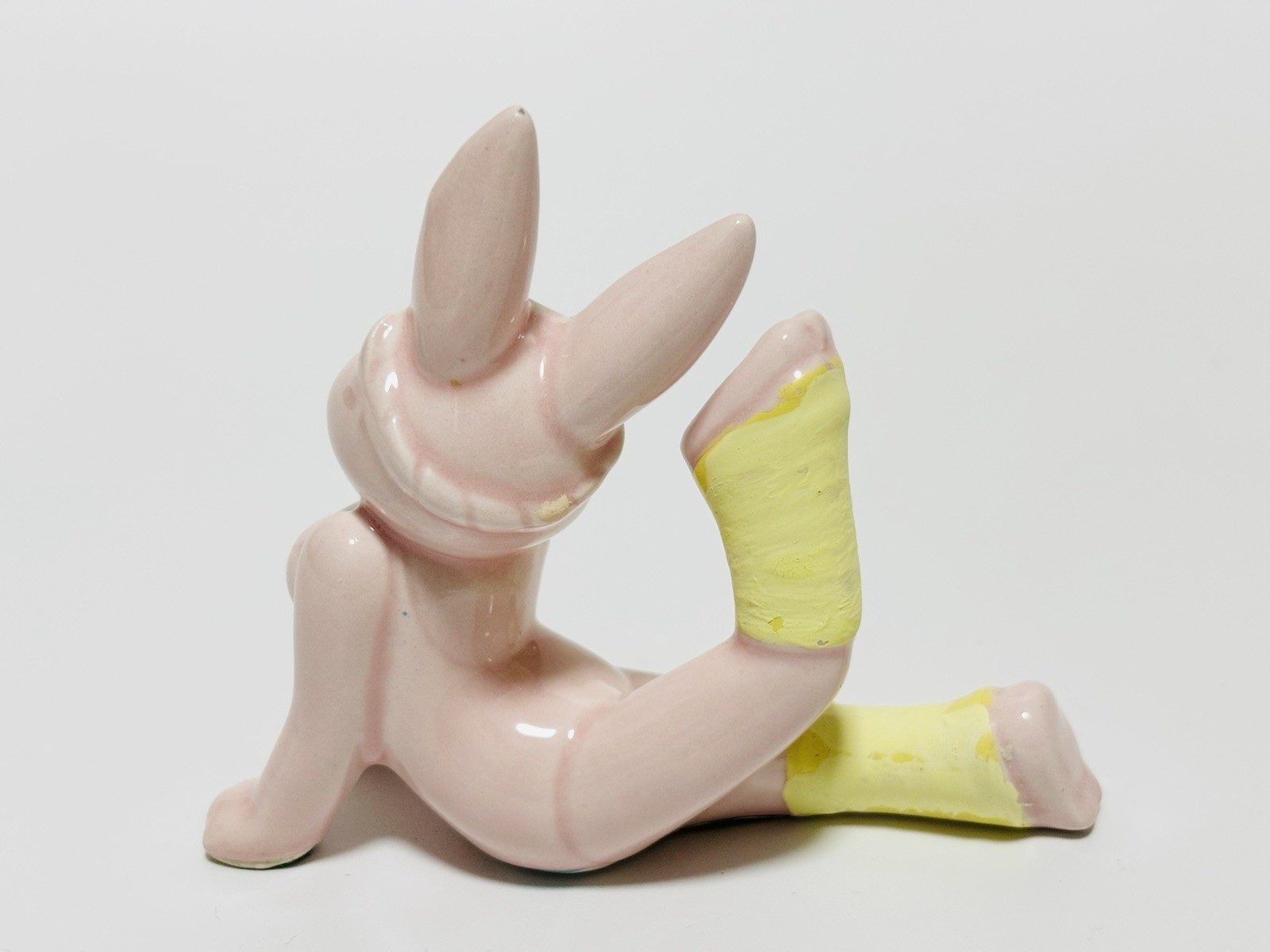 Vintage Ceramic Kitsch Anthropomorphic Fitness Japan Rabbit Bunny Pink H3″ Decor