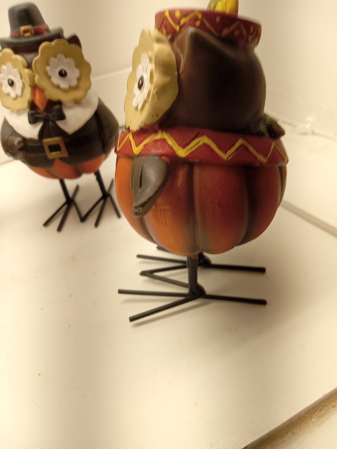 Thanksgiving 4 inch Resin Owl Figurines – Lot of 5 – Pumpkin, Pilgrim, Fall