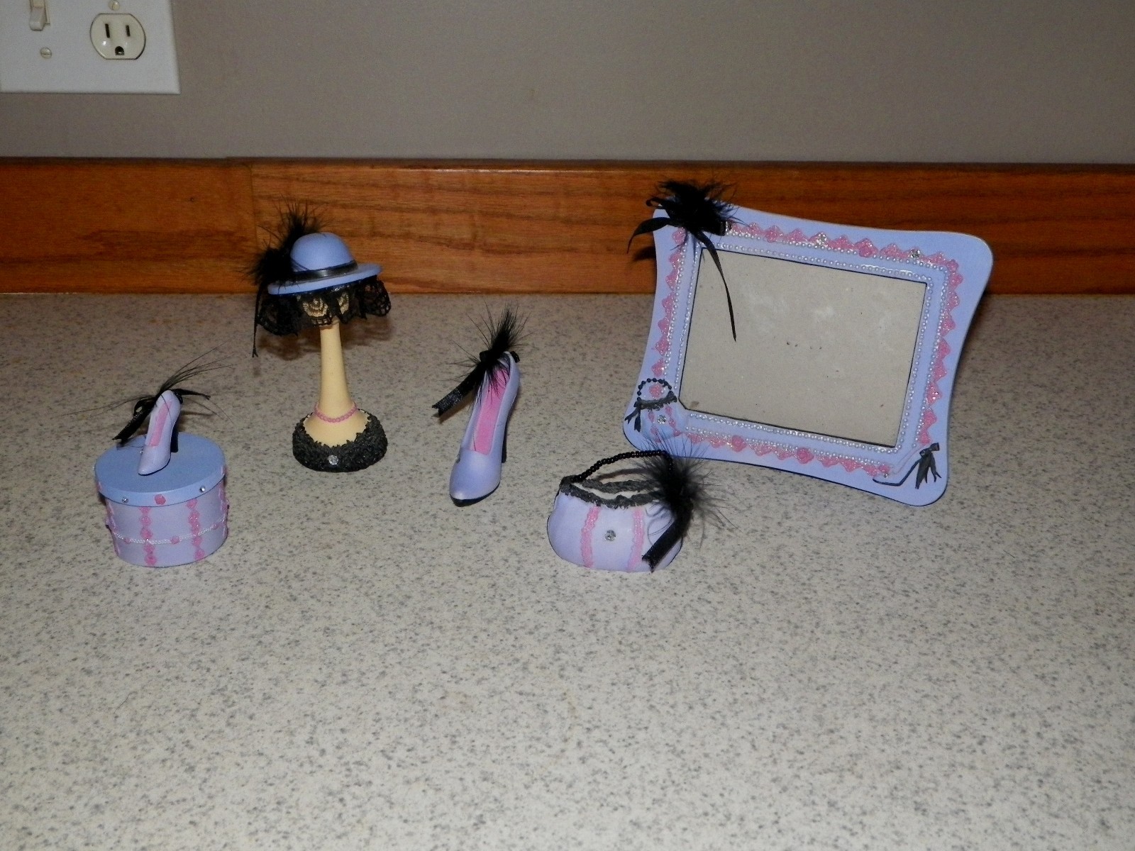 PURPLE Girl’s Room Dresser Decor ~ Trinket box ~ Picture Frame ~ Shoe + More