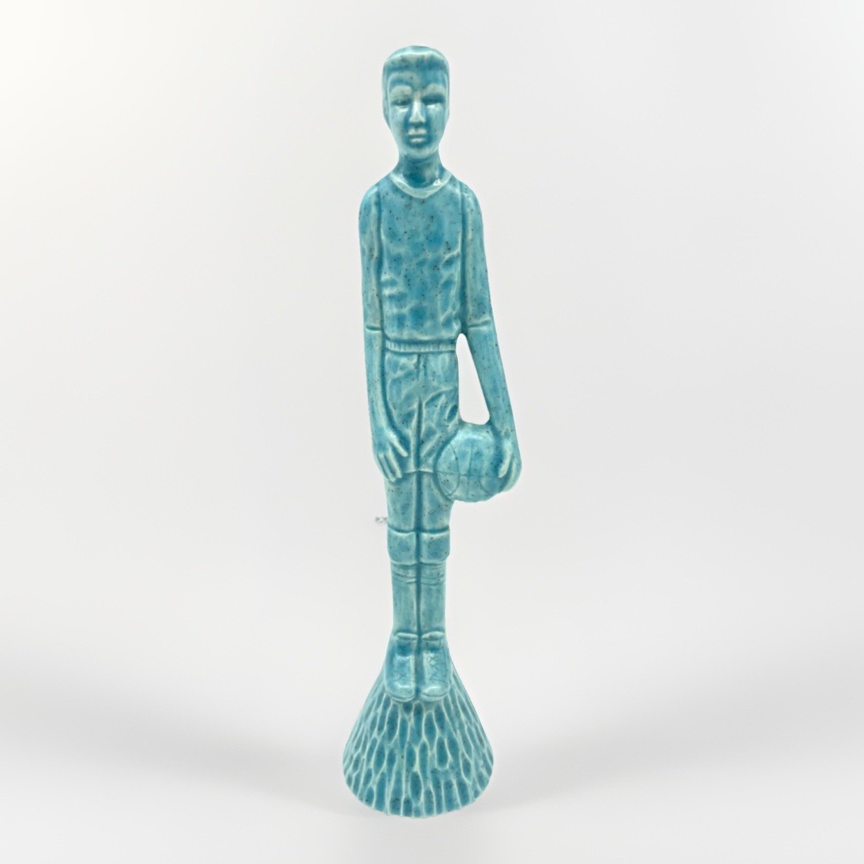 Vtg 1992 Scioto Mold Slim Pickins Tall Basketball Player Ceramic 9” Blue Glaze