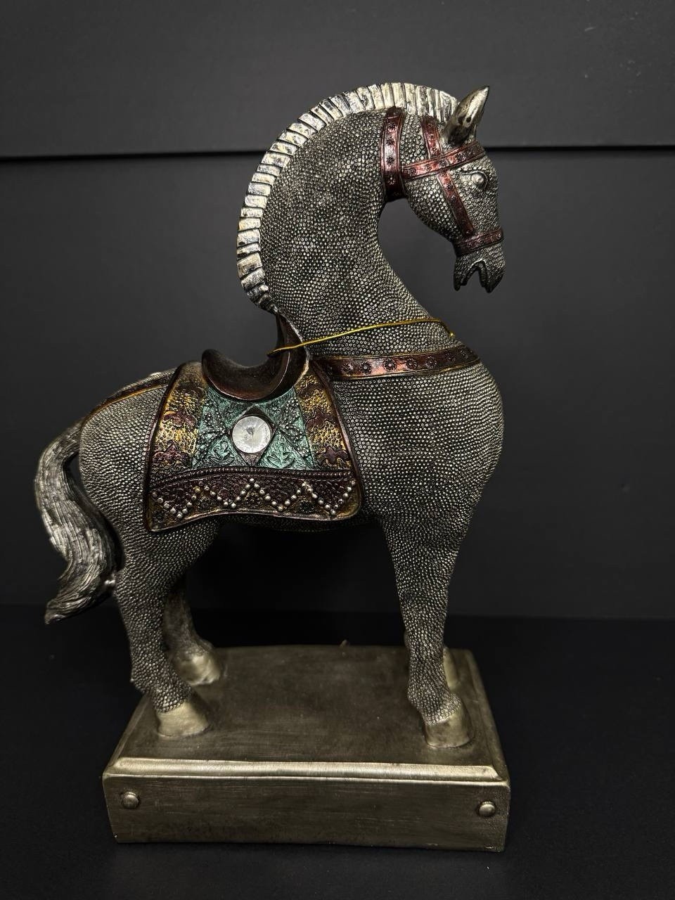 Decorative Horse. Giovanni Giftware Collection.
