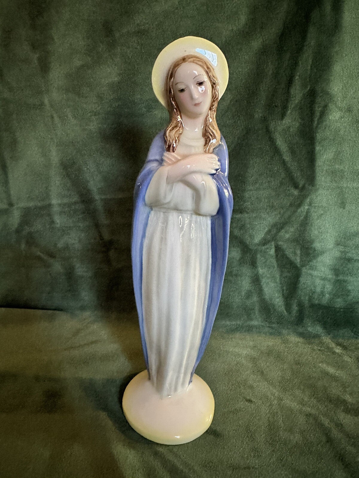 Vintage KERAMOS Austria 5022 Madonna Porcelain 8” Tall Figurine Praying Mary