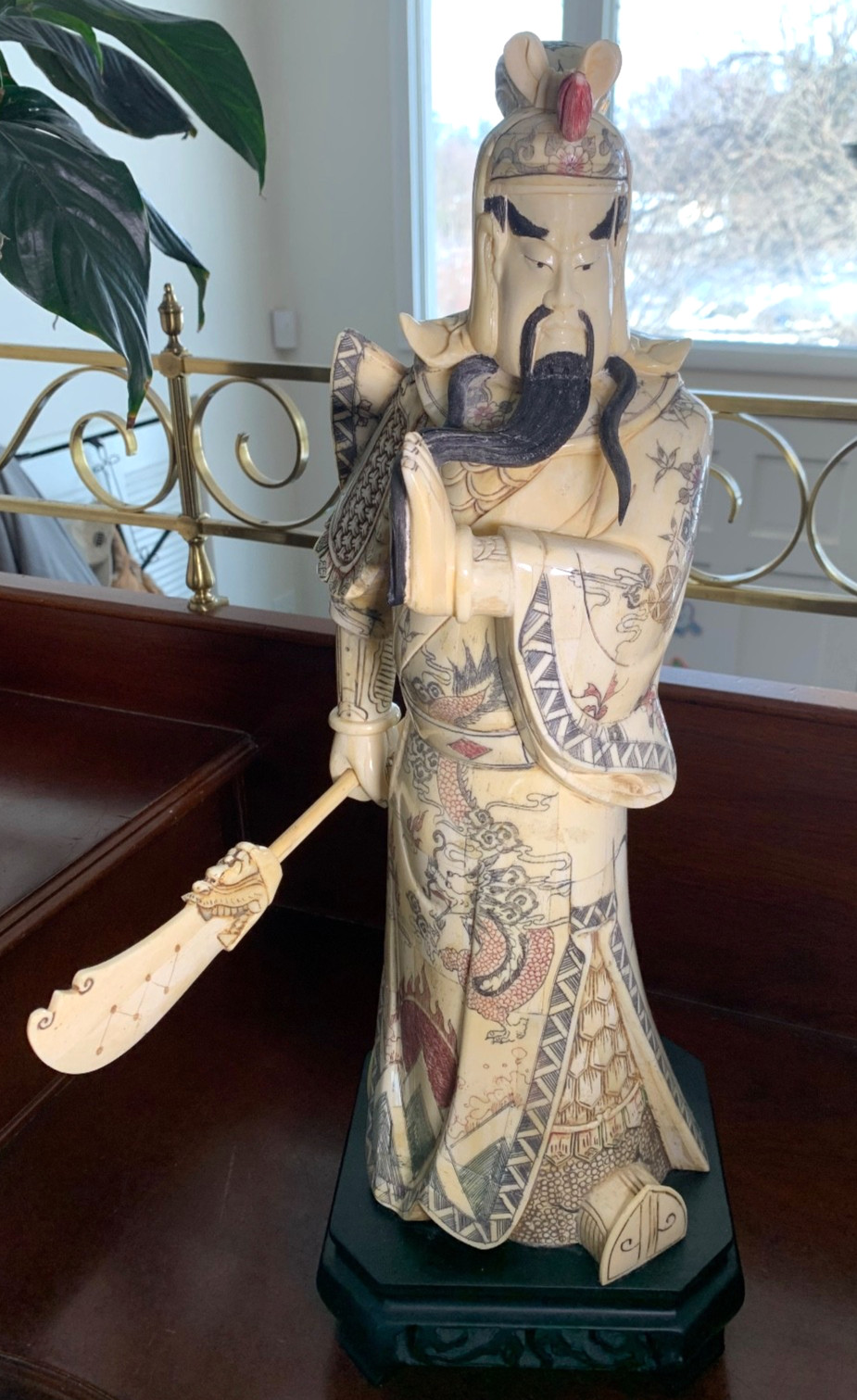 STRIKING CARVED COW BONE TILE 18″GUAN YU WIELDING HIS DRAGON BLADE STATUE!