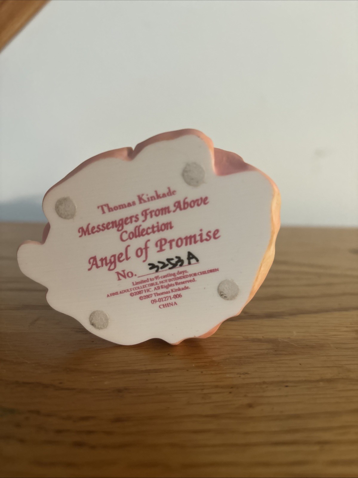 Thomas Kinkade Messengers From Above Collection Angel of Promise #3253A