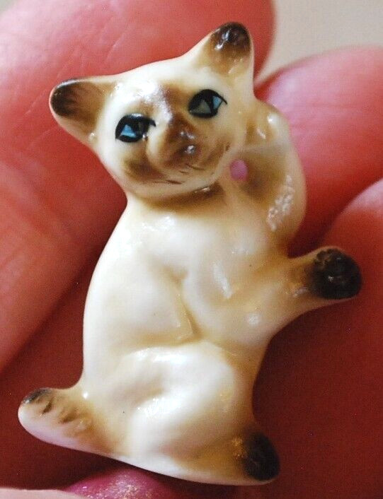 Vtg Set 3 MINIATURE CAT KITTEN FIGURINES Siamese & Tabby & White BONE CHINA