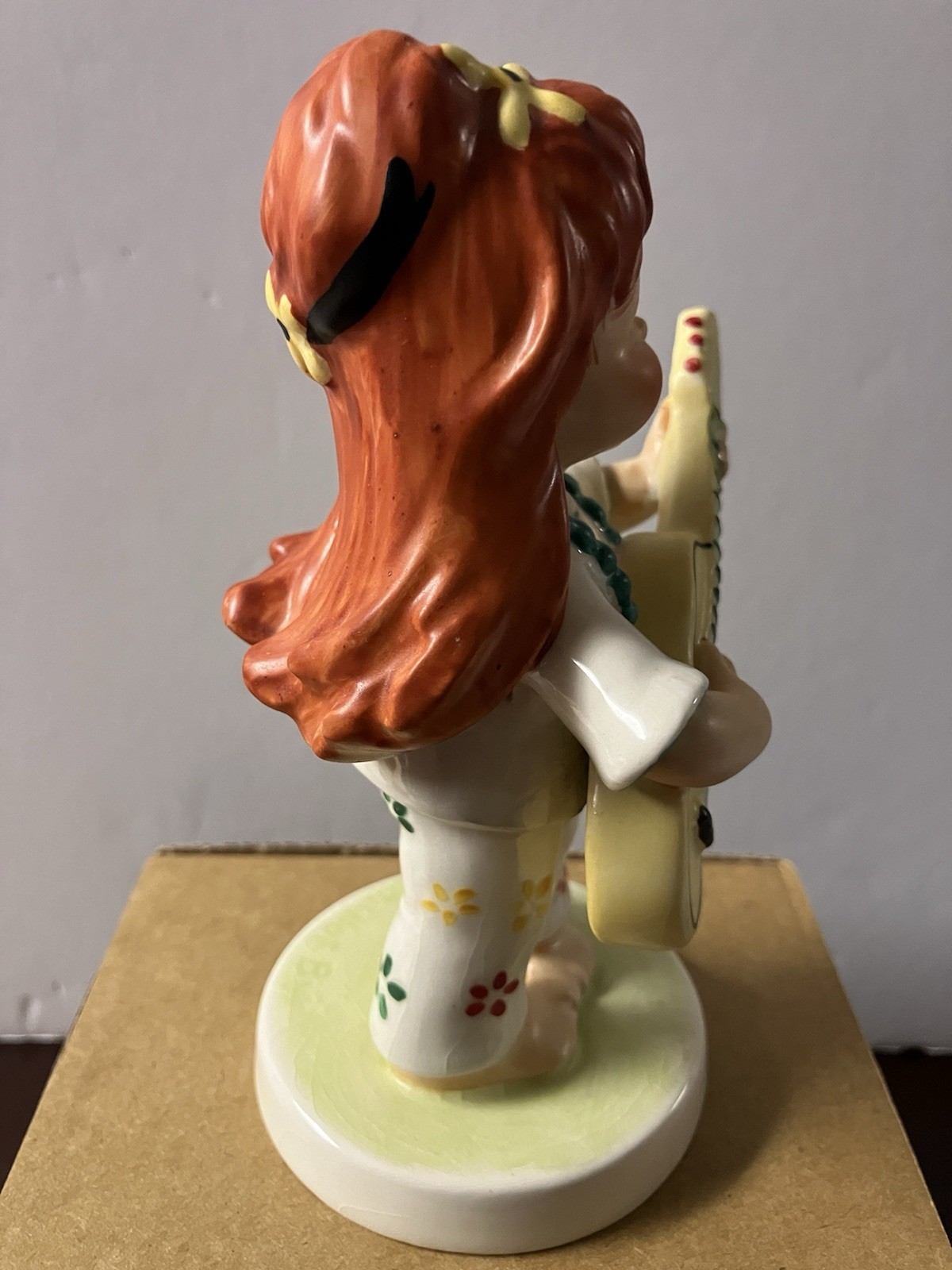 HUMMEL #BYJ62 “Swinger” Porcelain Figurine 5.5” Redhead Charlot Vintage Germany