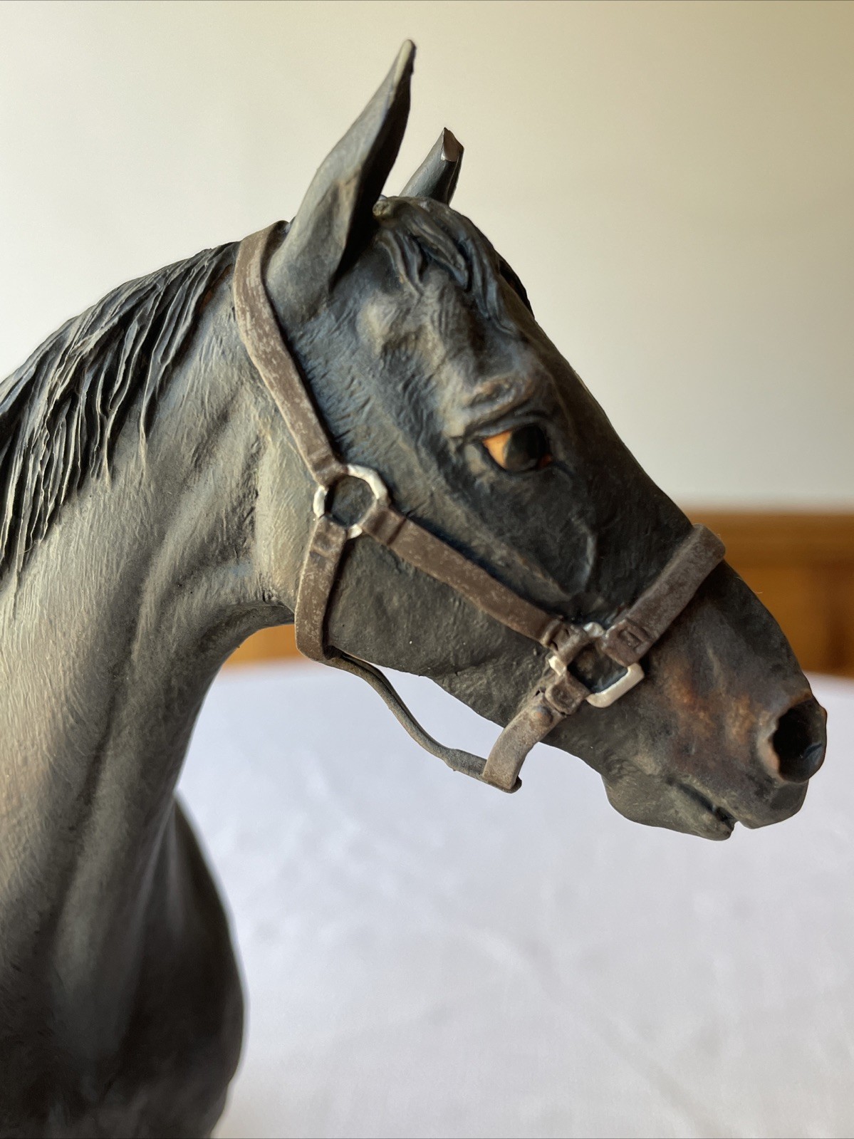 American Artists David Geenty “Ruffian” Porcelain Race Horse Sculpture Statue