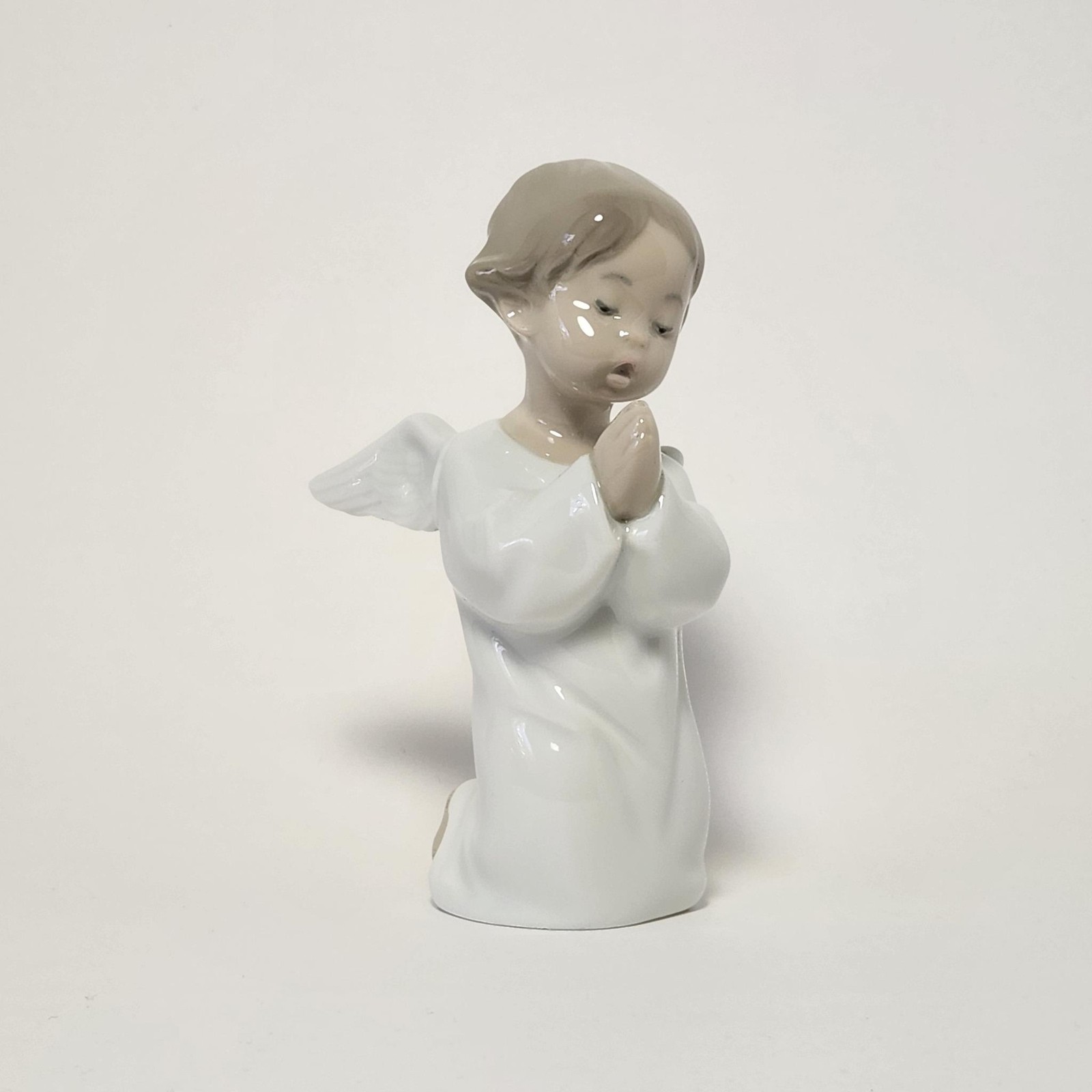 Lladro – Fulgencio Garcia – Angel Praying Porcelain Figurine 1970
