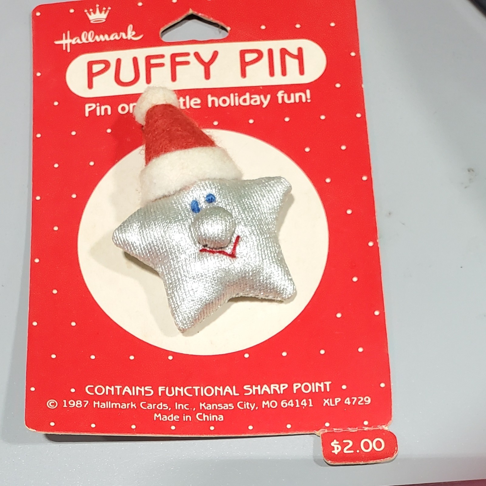 Hallmark Puffy Santa Star Lapel Pin