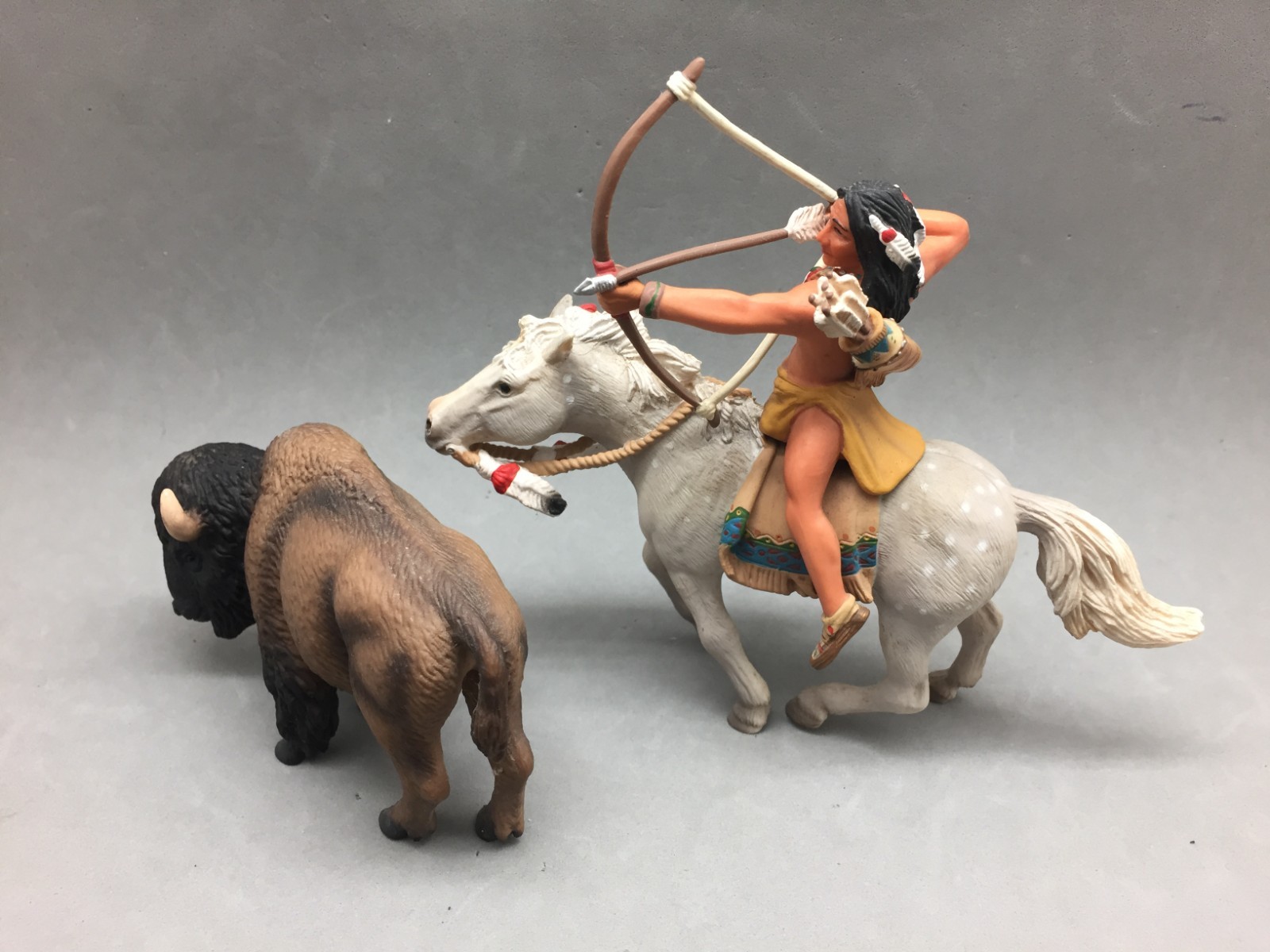 Schleich Native American Indian Sioux Archer & Horse w/ Buffalo Bison Figure Set