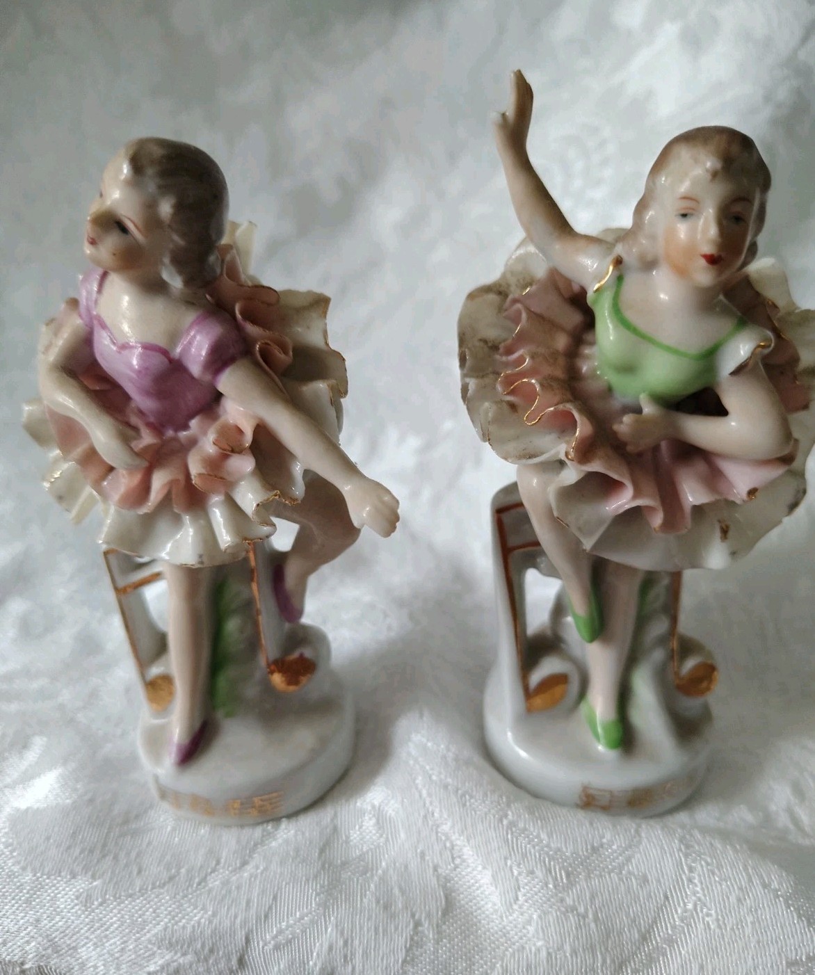 2 Vintage 4.50″tall Lace Ballerina Ballet Dancers Porcelain Figurines, Japan~Set