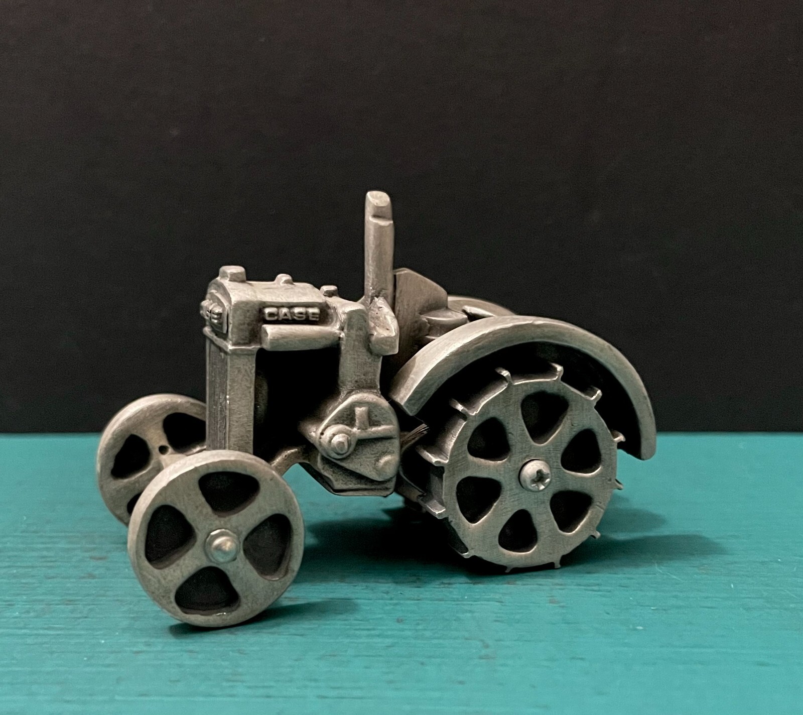 Spec Cast Pewter Antique Case Heavy Duty Tractor Farm Equipment Model Figurine