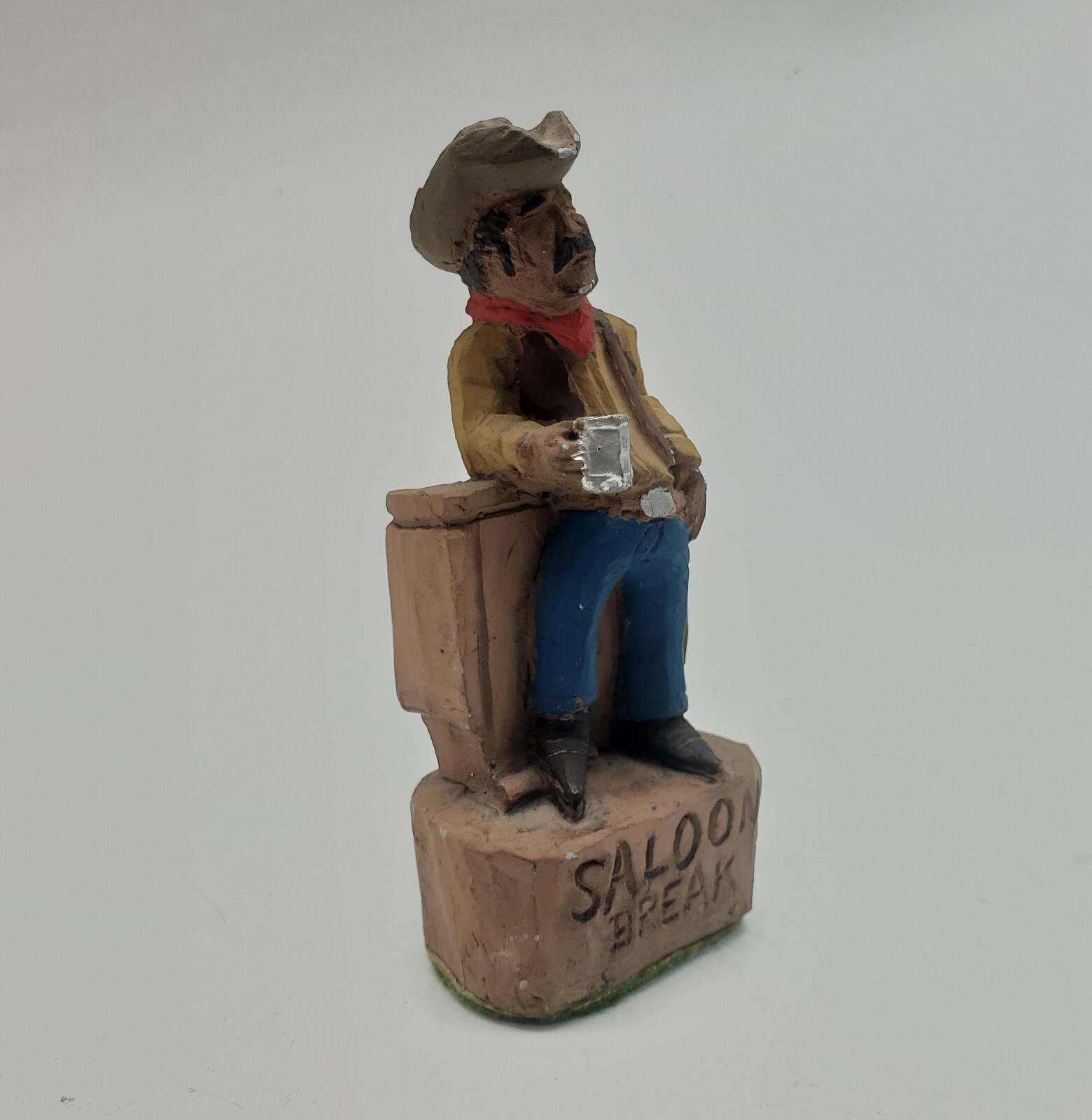 4″H Vintage J Vincent Cowboy Saloon Break Wild West Studios ChalkWare Figurine