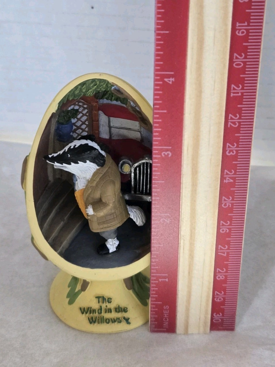 The Wind in the Willows – Badger Scene in Egg Display