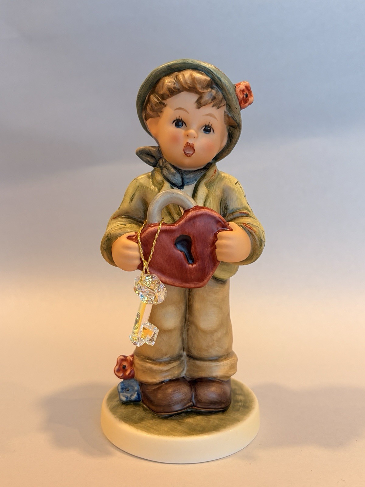 Rare Key To My Heart Hummel Figurine – Swarovski Crystal