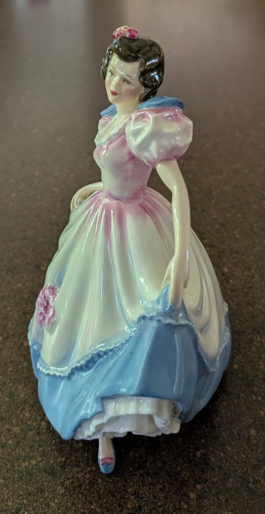 ROYAL DOULTON Figure ANGELA MODEL NO HN 3419