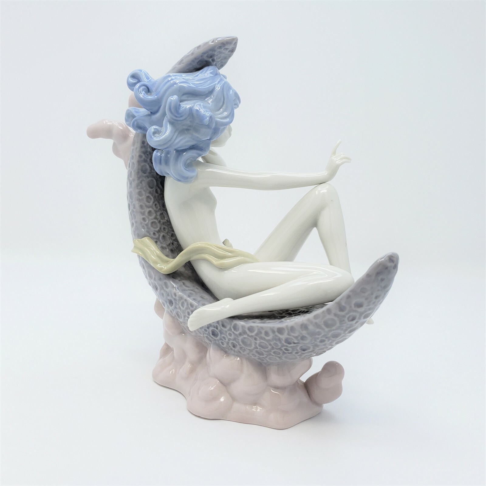 Lladro Moon Glow Girl Lady Woman Sitting on Moon 1436 Retired