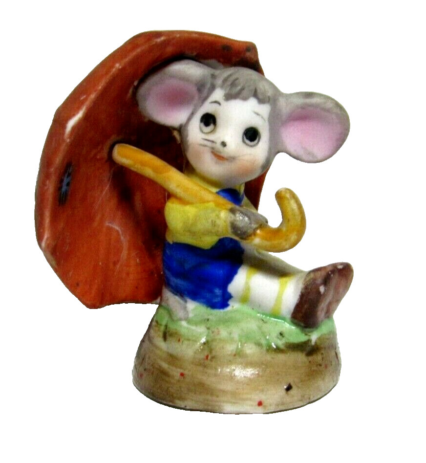 Vintage Lefton Mouse With Umbrella Spring Showers Anthropomorphic 2.4″ x 2.4″