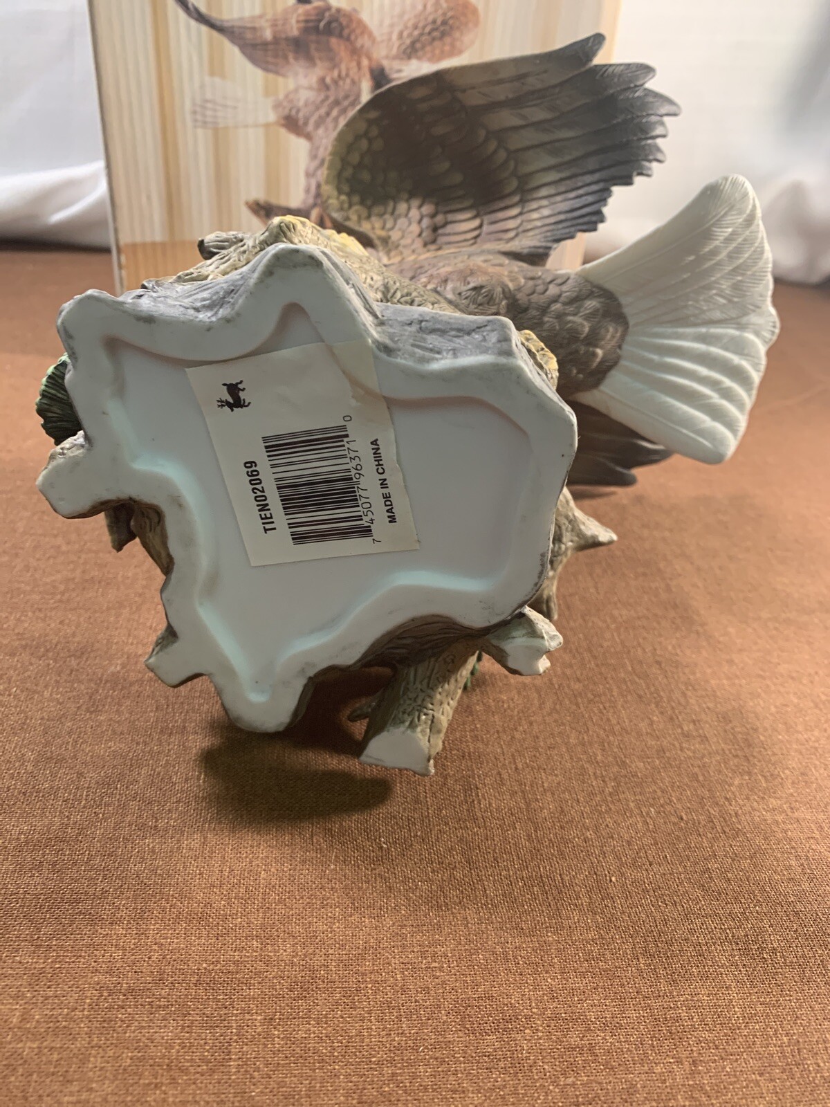 Porcelain Nesting Eagle Figurine- Bird of Pray Nest Babies Vintage