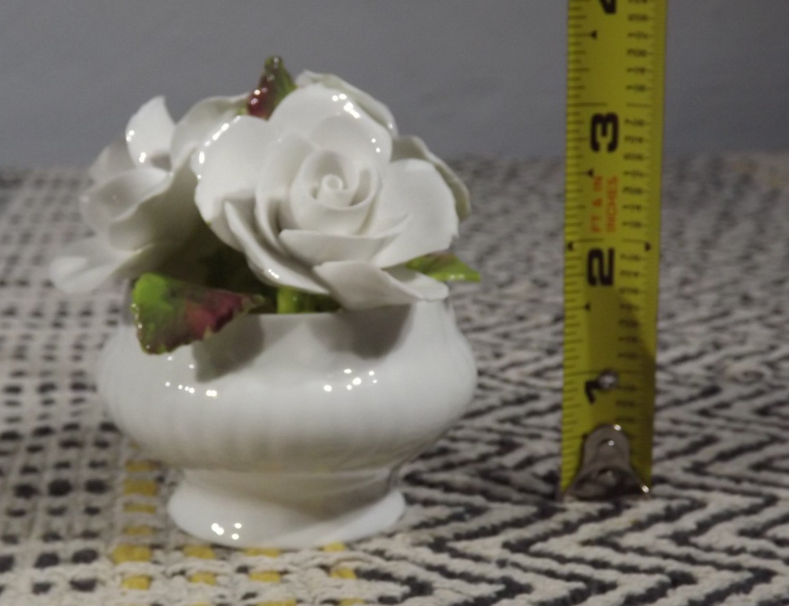 Vintage White Rose Flower – Fine China – Heathcote Hall Ltd – Made In England